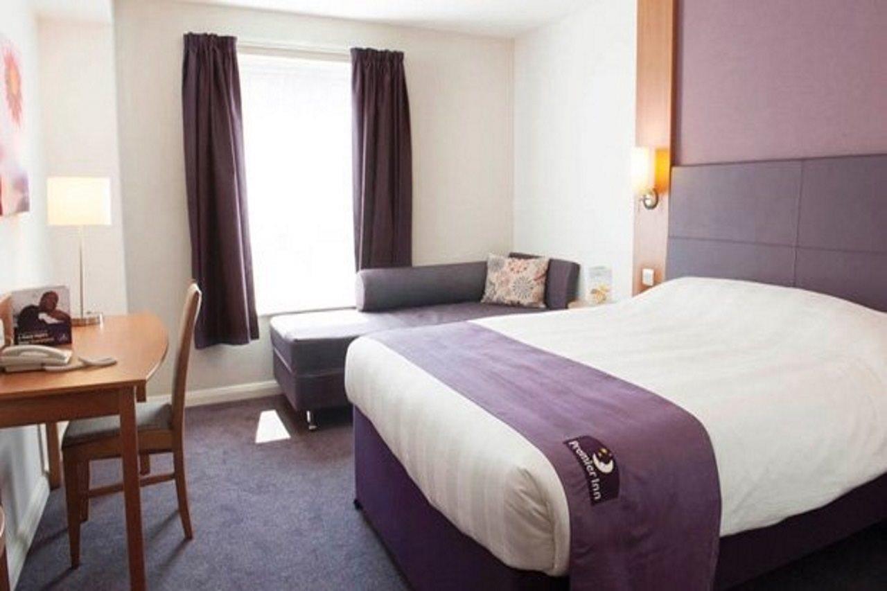 Premier Inn Newton Abbot Exteriér fotografie
