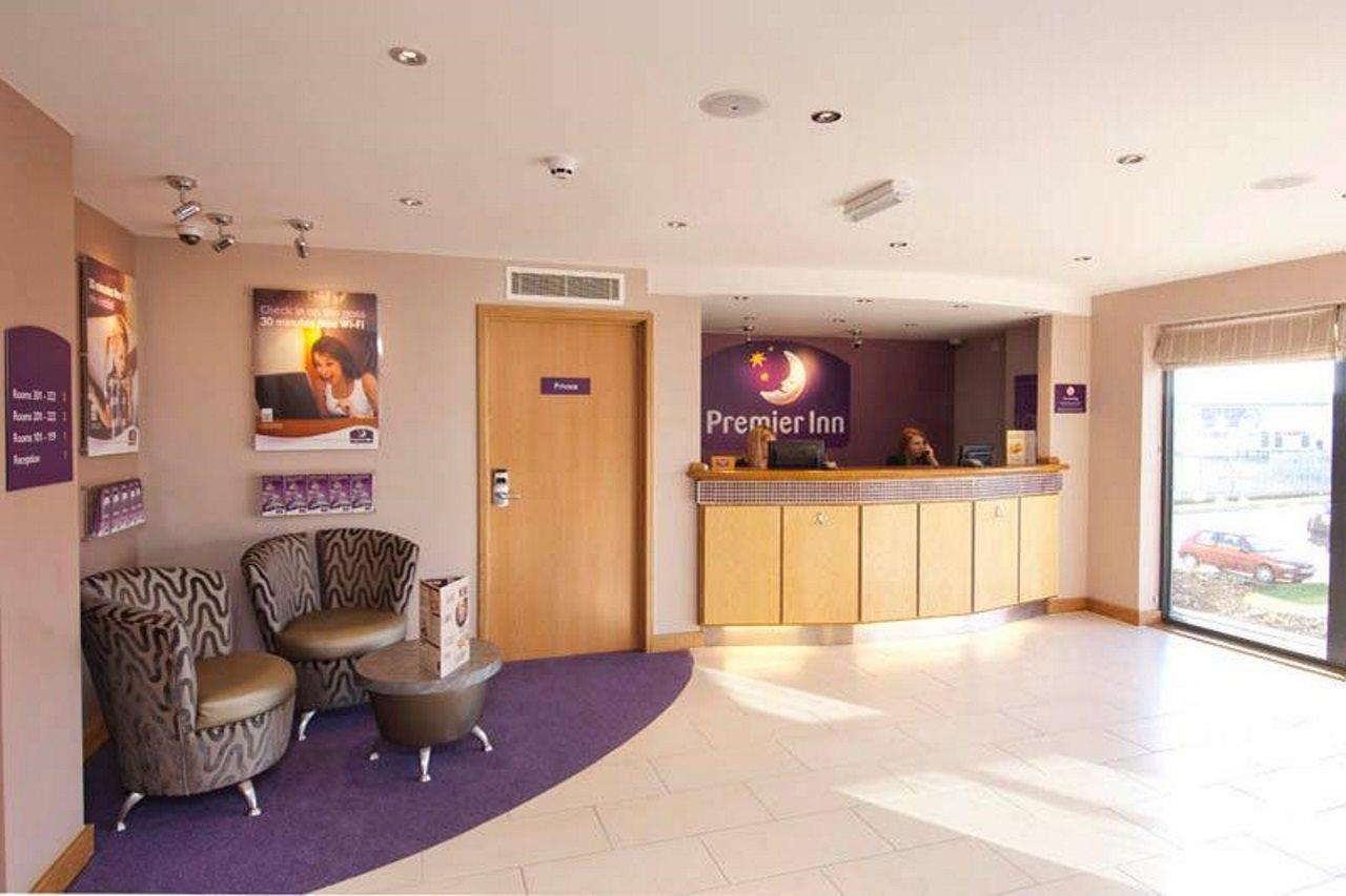 Premier Inn Newton Abbot Exteriér fotografie